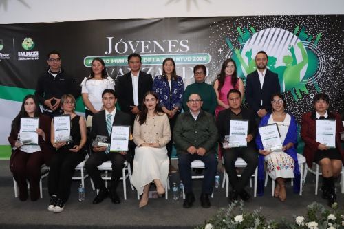 Zinacantepec reconoce a su juventud con el premio municipal "Jóvenes Avanzando 2025